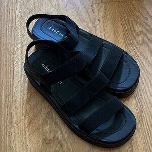 NWOT madden girl black platform elastic strap sandals